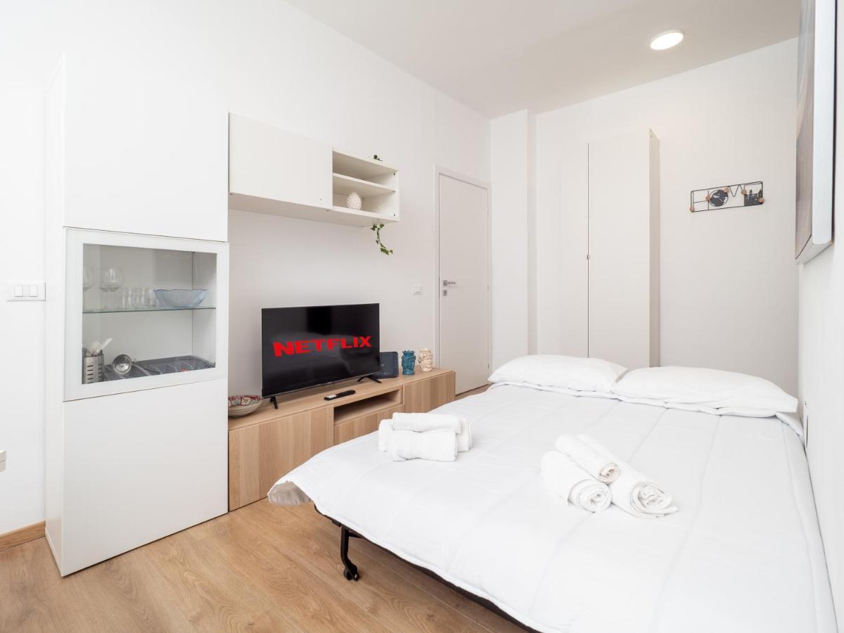 Rio'S Apartment Milano Eksteriør billede